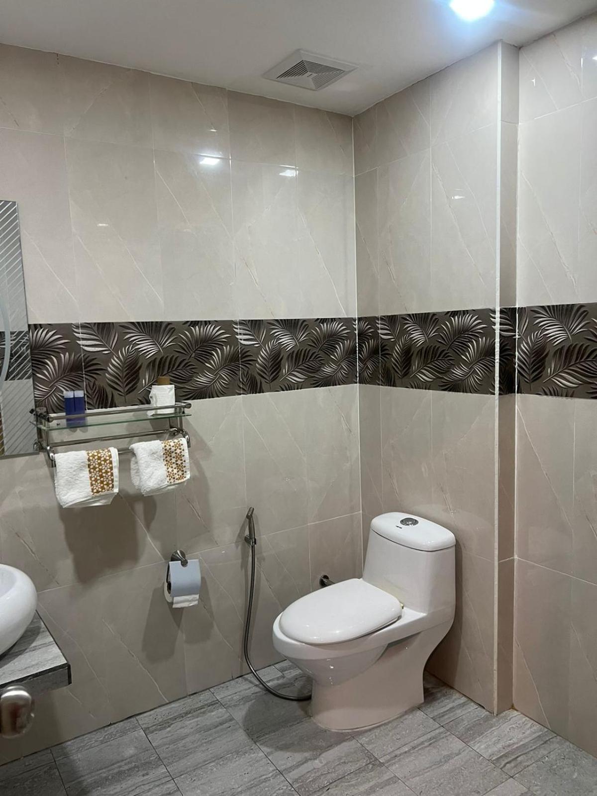 Sands Garden Hotel Тодо Екстериор снимка